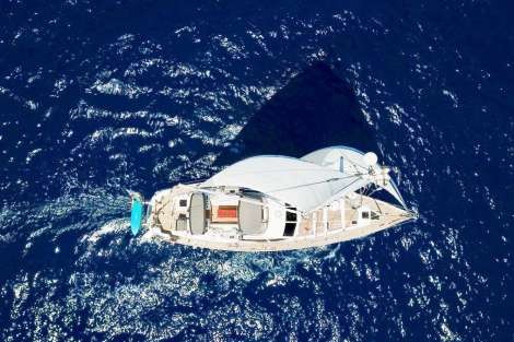 Review img # 42 of the yacht ELVIS MAGIC