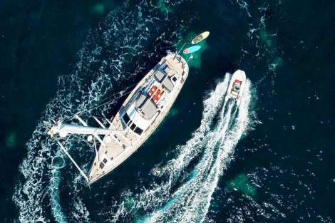 Review img # 44 of the yacht ELVIS MAGIC