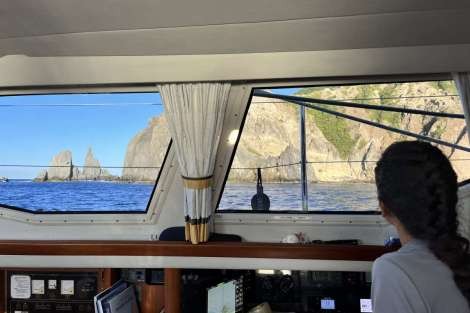 Review img # 65 of the yacht ELVIS MAGIC
