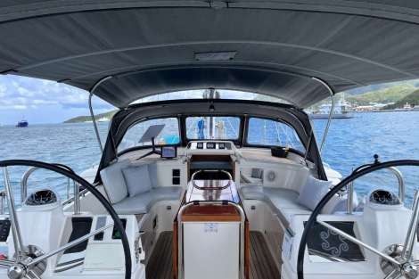 Review img # 15 of the yacht ELVIS MAGIC