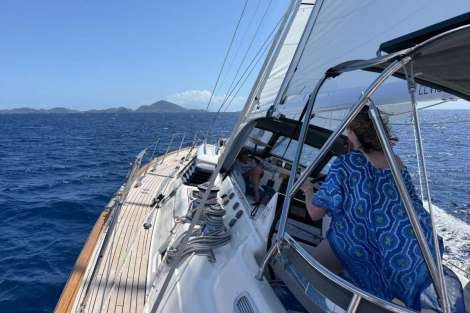 Review img # 8 of the yacht ELVIS MAGIC