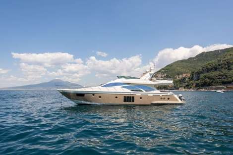 Review img # 7 of the yacht FOREVER ROSANNA