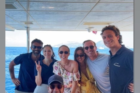Review img # 4 of the yacht FOREVER ROSANNA